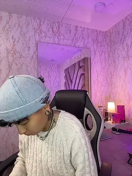 ian_mathias_ live cam on StripChat