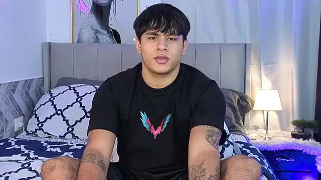 LuciferM_Star live cam on StripChat