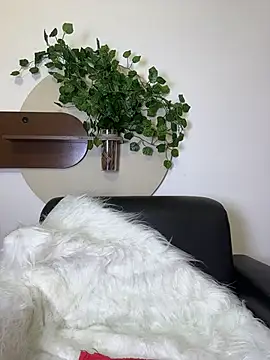 peachchampagne (F young) - Fuder buceta de 4 + óleo no bumbum😈
