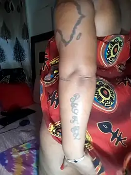 OpulentVixen live webcam