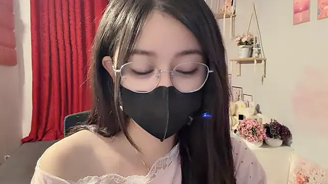 Boniiie live cam on StripChat