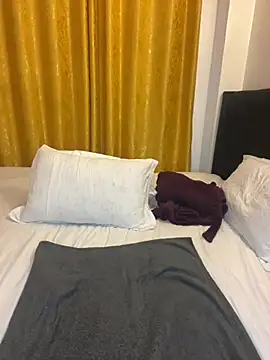 Honeylust26