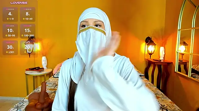 Zully_Mansur live cam on StripChat