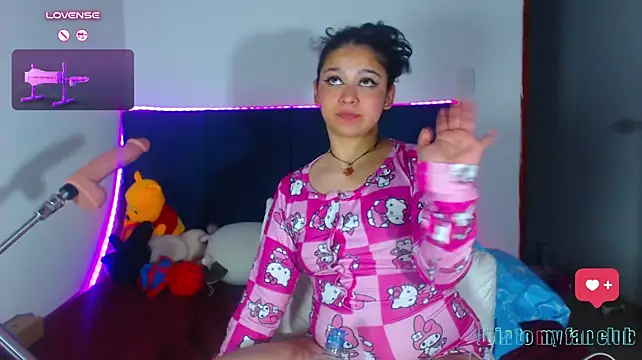 Bitsy_Messy live cam on StripChat
