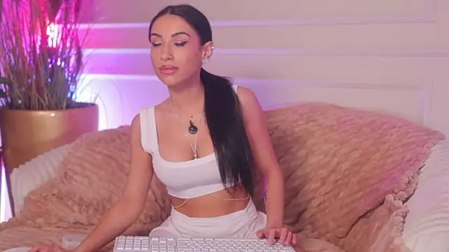 Anais_Bloom live sex cam