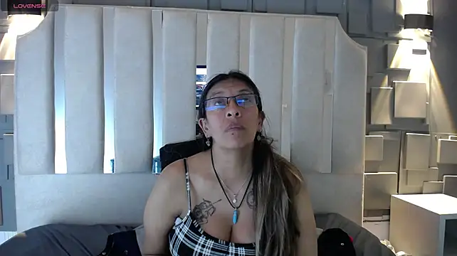 sami29_ live cam on StripChat