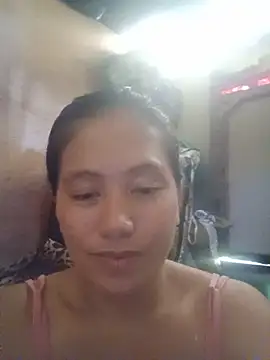 mommyyeng26 live cam on StripChat