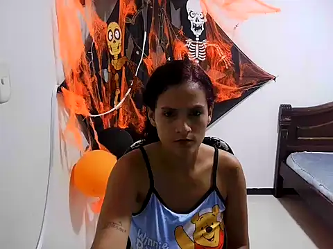 laflakaerotika live cam on StripChat