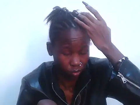 SexxyTerry live cam on StripChat