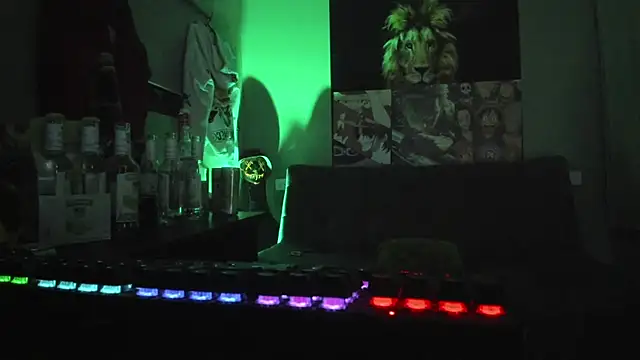 dominatofstupid (M young) - party clouds and snow