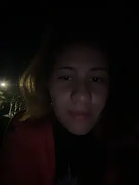 luminova021 live cam on StripChat