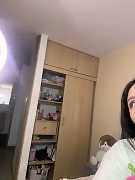 Camila_sanchez25 live cam on StripChat