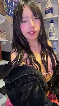 MayyBonita live cam on StripChat