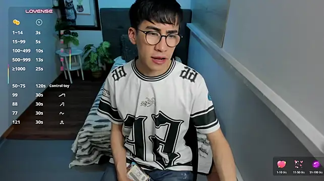andy_norton (M young) - 🦄Spank my ass  hard X3