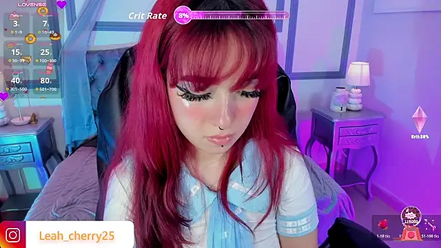Leah_cherry live cam on StripChat