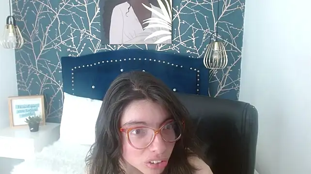 Allyshon_ live cam on StripChat