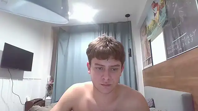 fakqqie2rue (M twink) - Suck finger