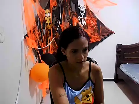 laflakaerotika live cam on StripChat