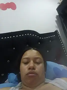 Hannaa_watsoon live cam on StripChat