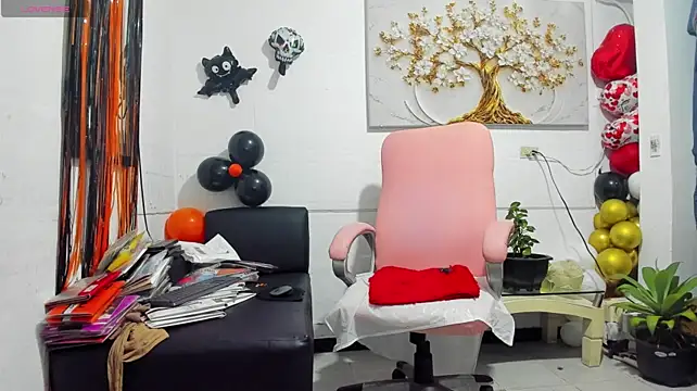 Miss_diosadenylon live cam on StripChat
