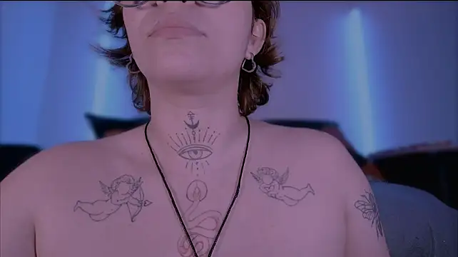 Lilmuh_ live sex cam
