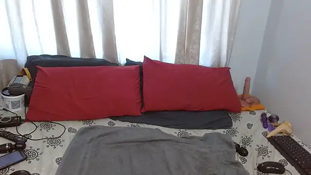 NaughtySisters