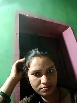 Ruby_Queenn live cam on StripChat