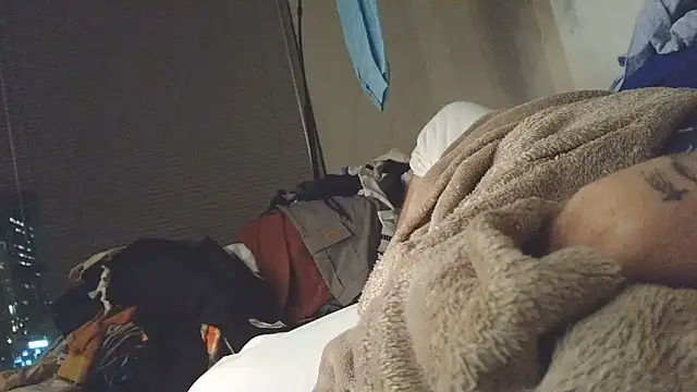 overmydadbody222 live sex cam