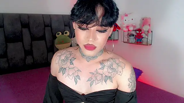 Modelo: little_star_porn