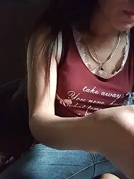 Heryy_xx live cam on StripChat