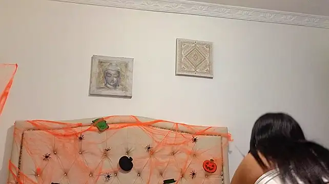 Sofia_Blosom live cam on StripChat