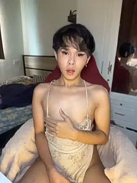 Plaxxxtique live sex cam