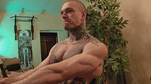 bulatov_xx live sex cam