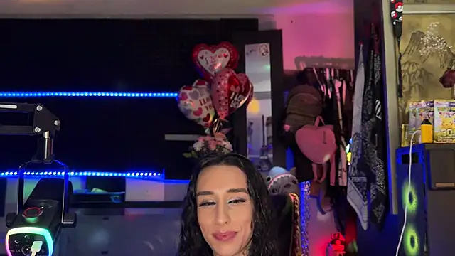 xoFrankie, live now