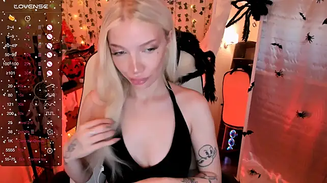 AnyaTaylor_ live cam on StripChat