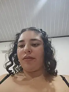 DaphneVelvet live cam on StripChat