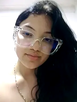 ross_vicky live cam on StripChat