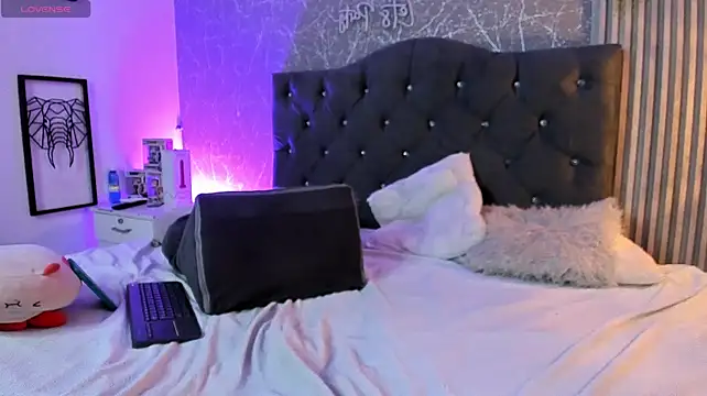 Massimo_Turner live cam on StripChat