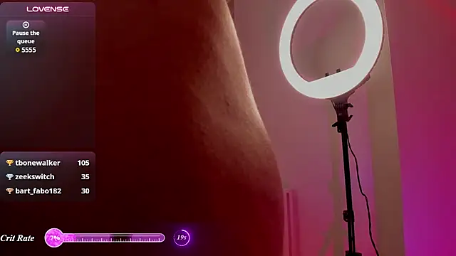 Sophiaa_sensual live cam on StripChat