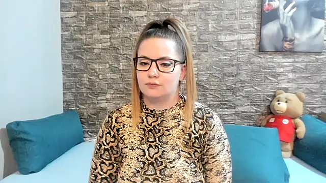 kalindahot live cam on StripChat