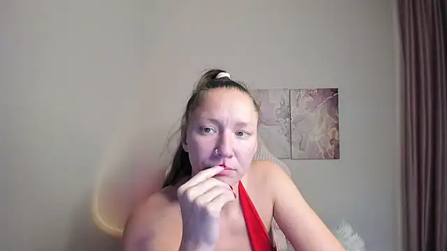SarahCoksss live cam on StripChat