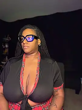 GirthGoddessCoco