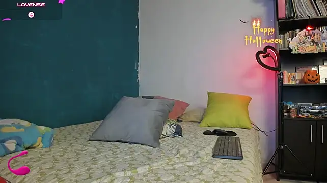 peanut_tangerine live cam on StripChat