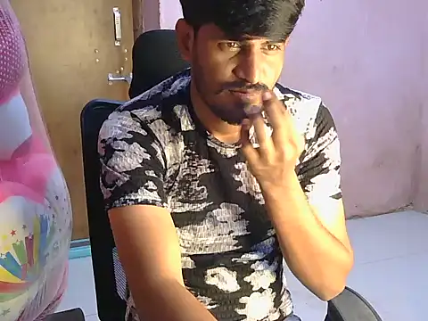 Yuvi_hot webcam