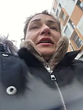 Hausverbot3 live cam on StripChat
