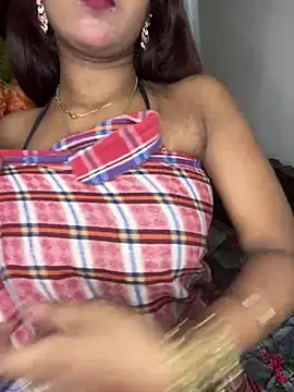 Zoya_7 live cam on StripChat