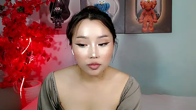 ichiben live cam on StripChat