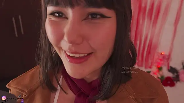 Moon_eyes