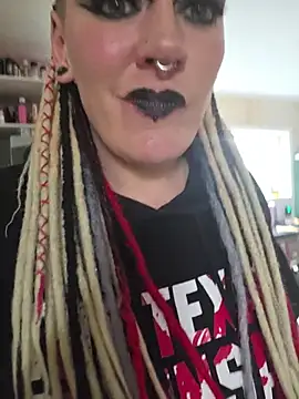 PinkTheHawk