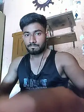 Lustynani1 live cam on StripChat